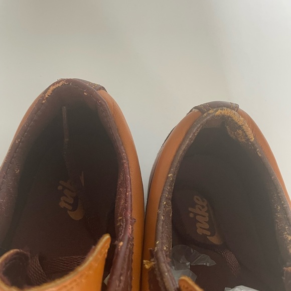 Vintage Nike Le Village Women’s Sneaker 2003 Size 8 - Picture 12 of 12